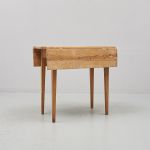 1261 2007 DROP-LEAF TABLE